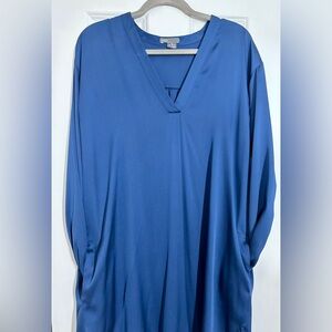 Vince blue v-neck silk dress - with pockets!